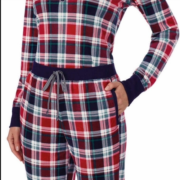 NWOT COZYNautical Long Sleeve Fleece Sleep Pajamas Set Red Blue Plaid Size Small - Picture 2 of 8